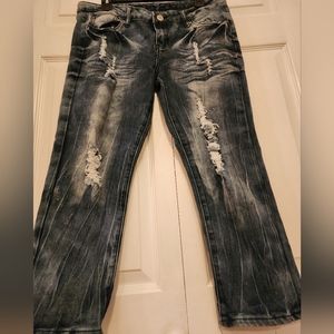 RUE21 Ripped white washed capris